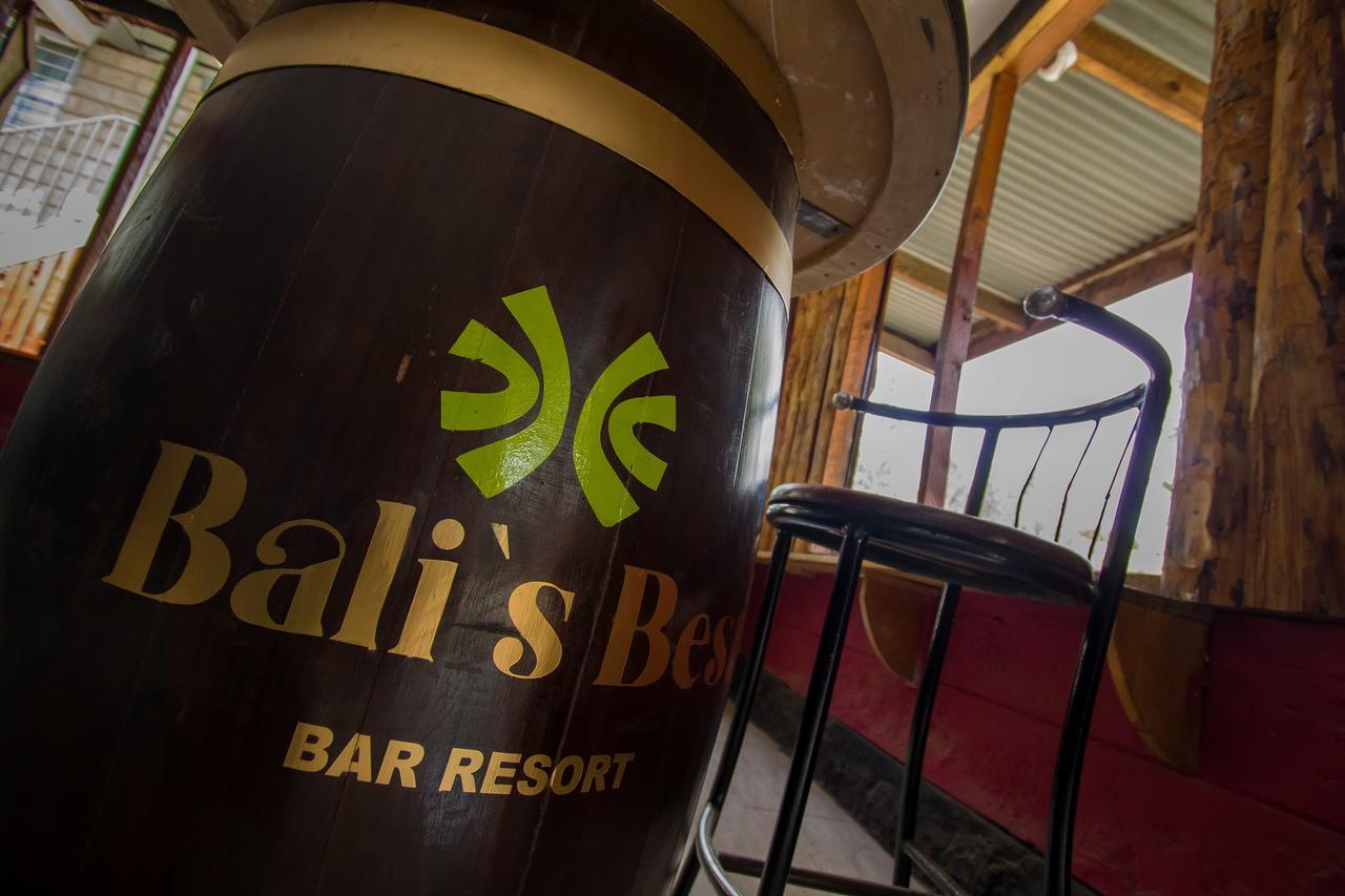 Balis Best Bar & Resort Langata Exterior photo